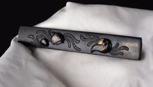 Shakudo Kozuka Decorated with Seashells