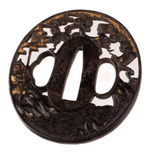 Iron Tsuba Signed "Yoshitake" - Decorated with Yu Rang Revenge